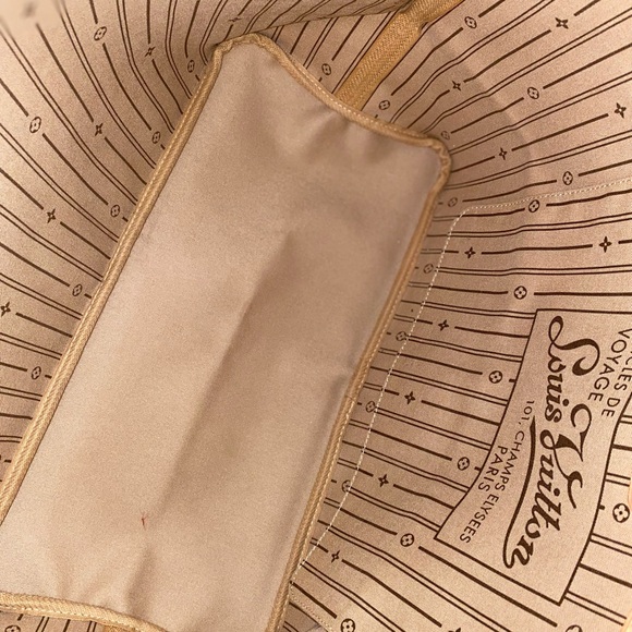 AUTHENTIC LOUIS VUITTON MONOGRAM NEVER FULL GM WITH DUST BAG - Picture 11 of 12